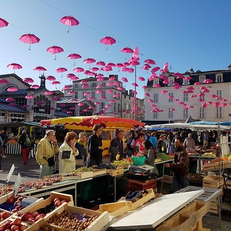 Charmant Studio 37M2 Centre-Ville La Rochelle, Proche Vieux Port, Equipe Pour 2/3 Personnes - Fr-1-535-40 拉罗歇尔 外观 照片