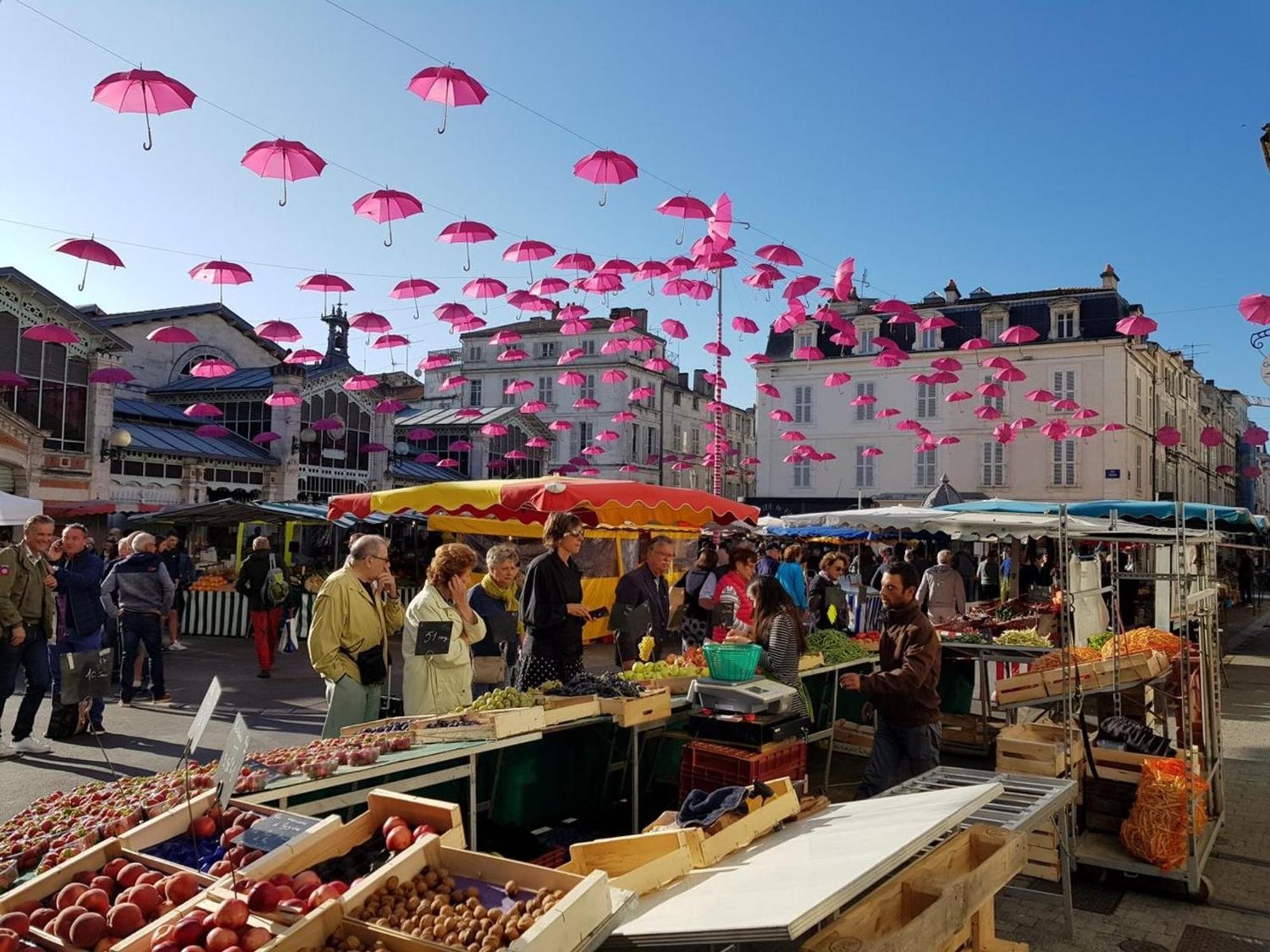 Charmant Studio 37M2 Centre-Ville La Rochelle, Proche Vieux Port, Equipe Pour 2/3 Personnes - Fr-1-535-40 拉罗歇尔 外观 照片
